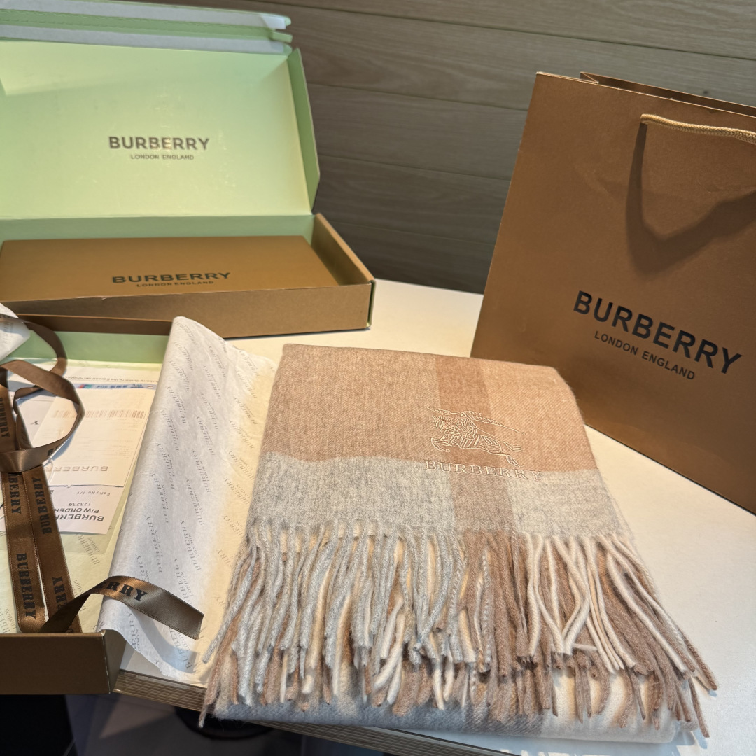 Burberry scarf