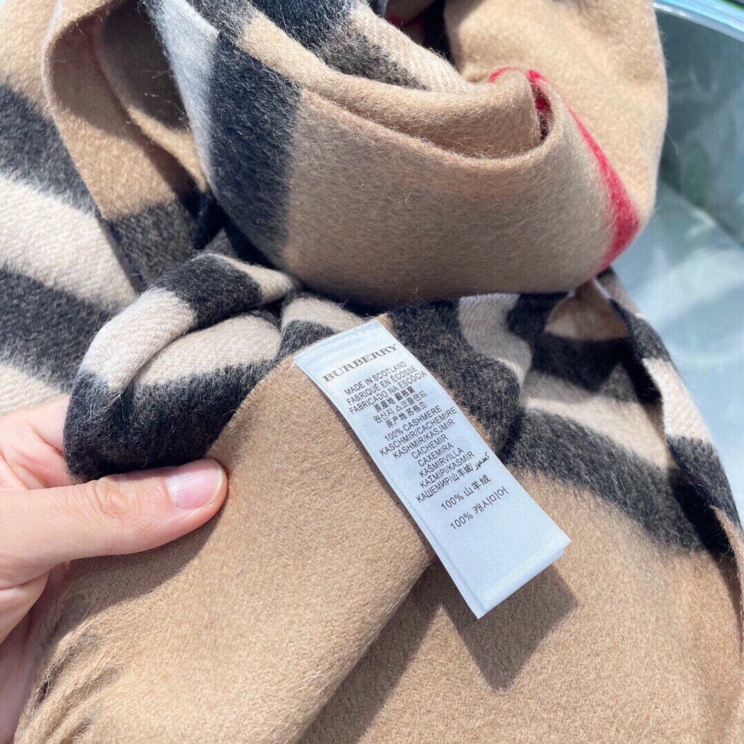 Burberry scarf