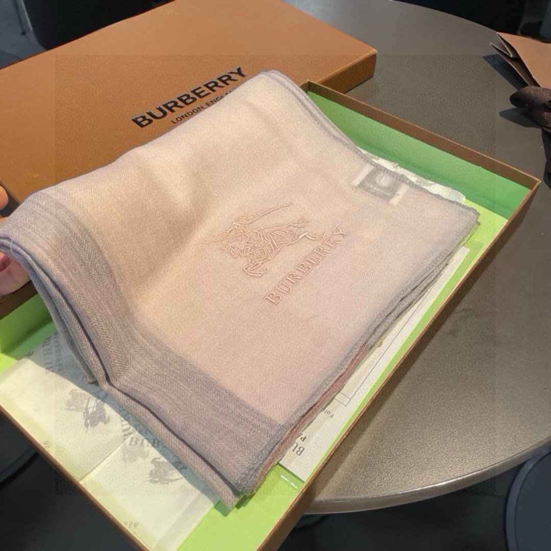 Burberry scarf