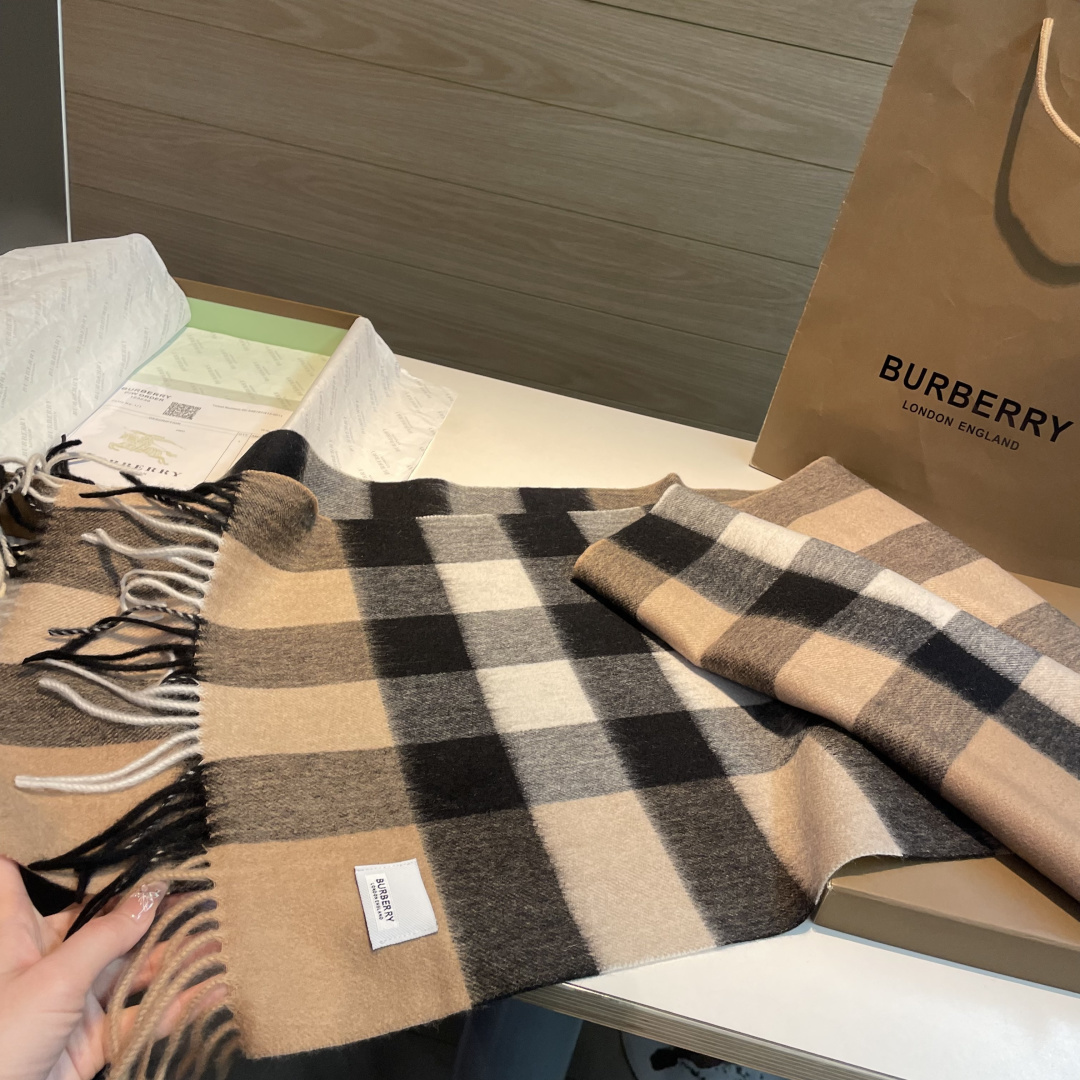 Burberry scarf
