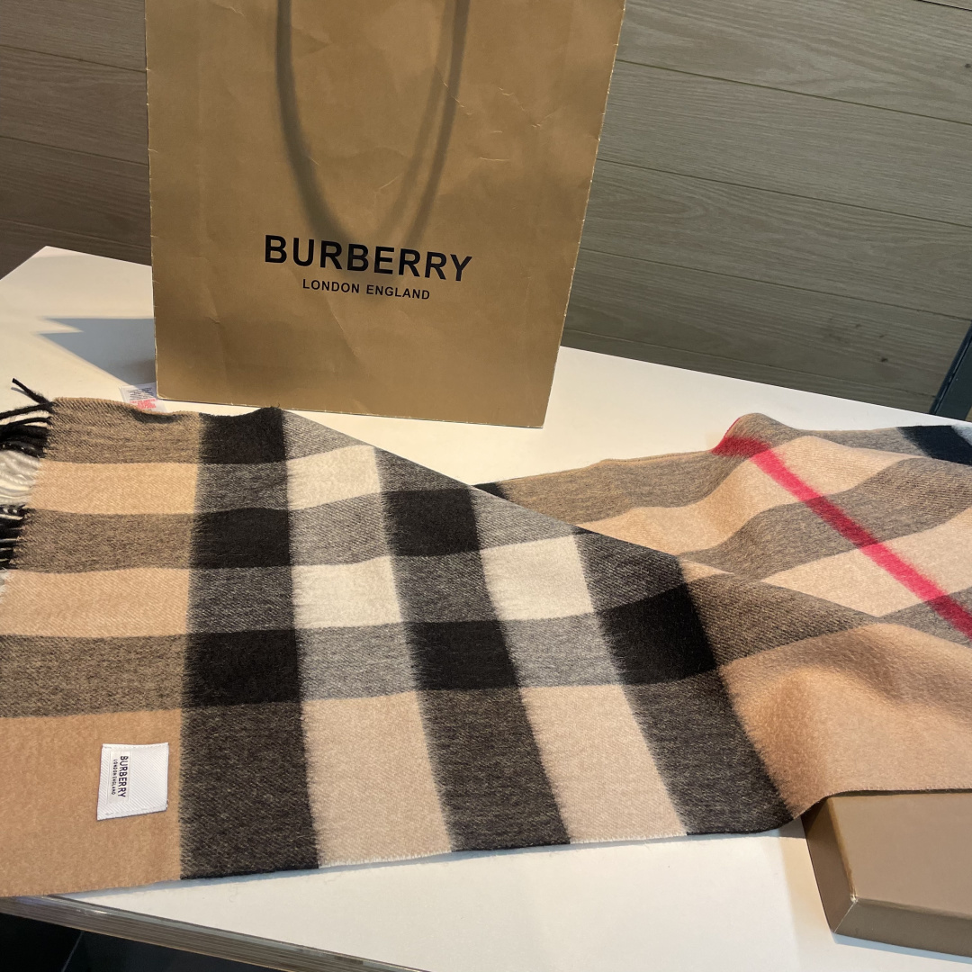 Burberry scarf