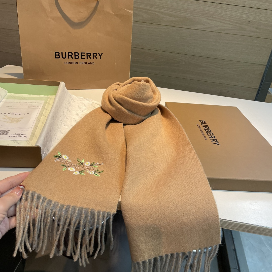 Burberry scarf