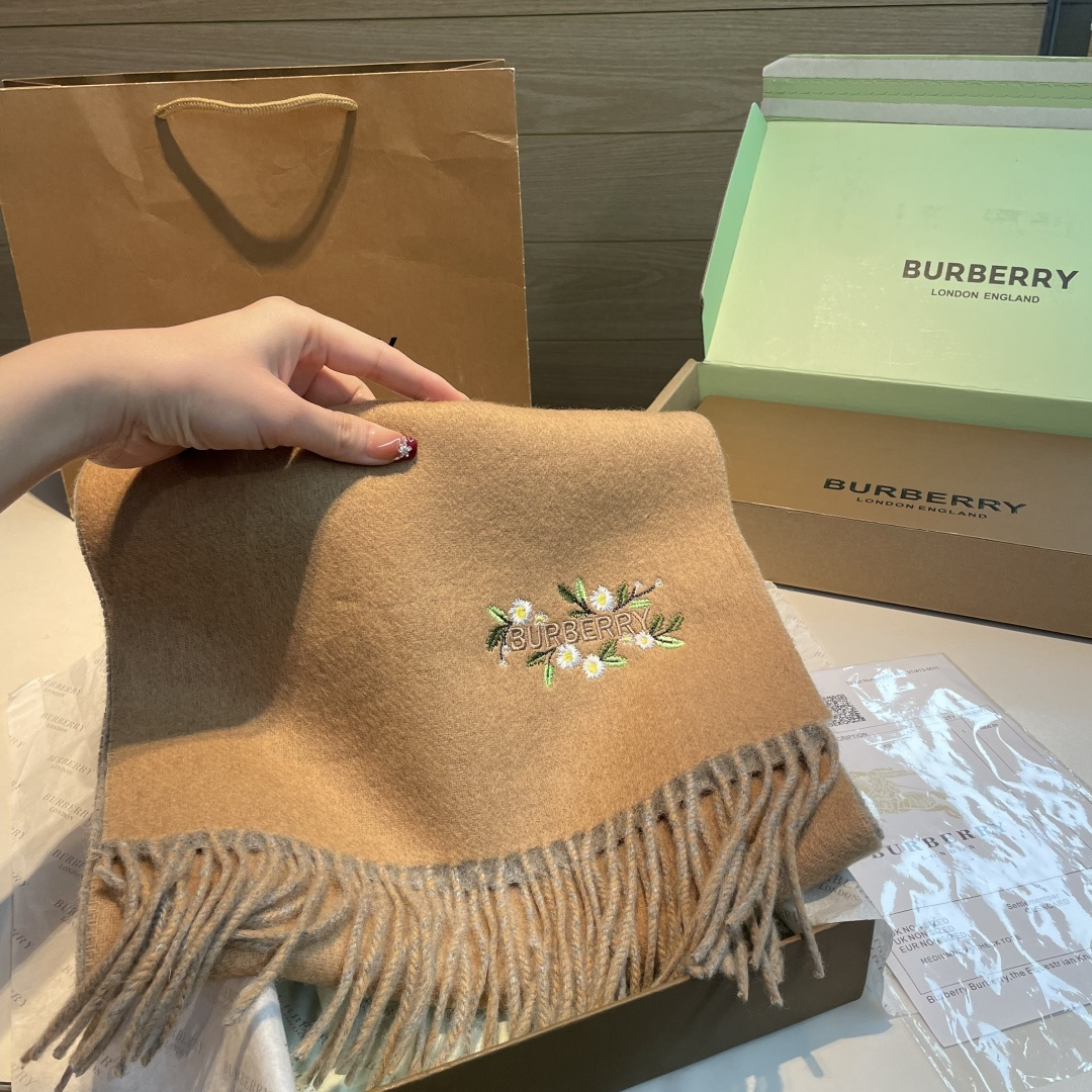 Burberry scarf
