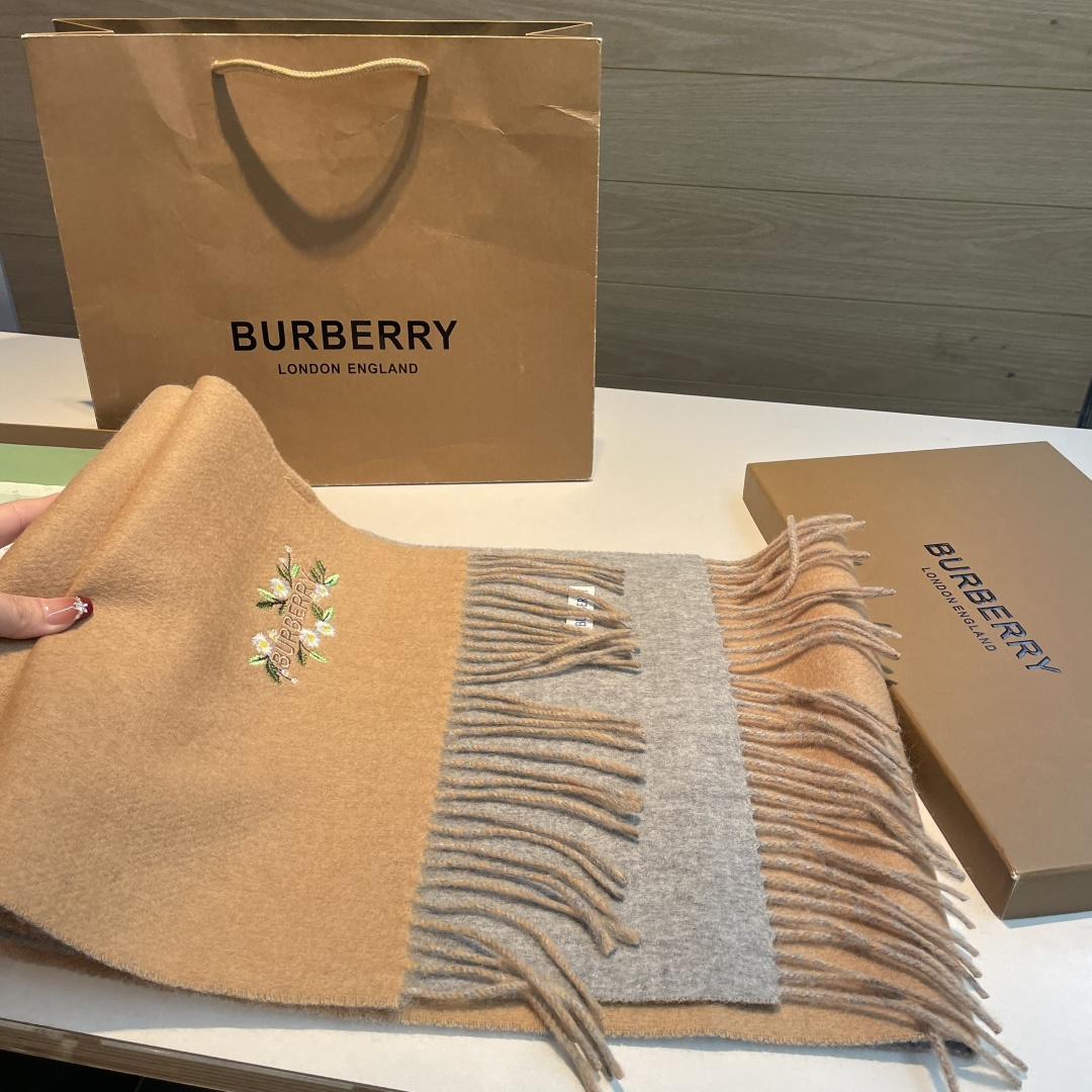 Burberry scarf