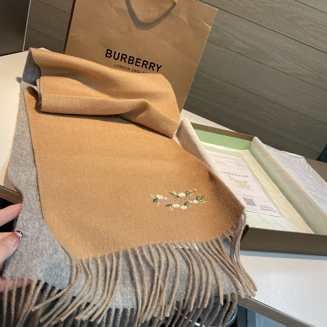 Burberry scarf