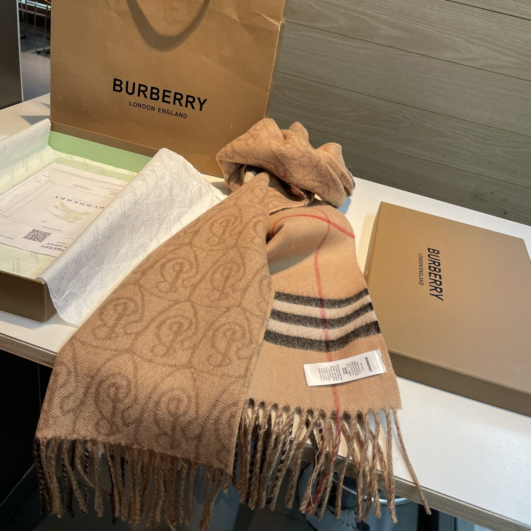 Burberry scarf