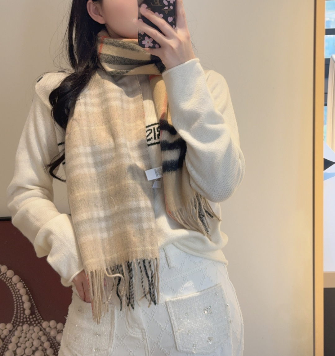 Burberry scarf