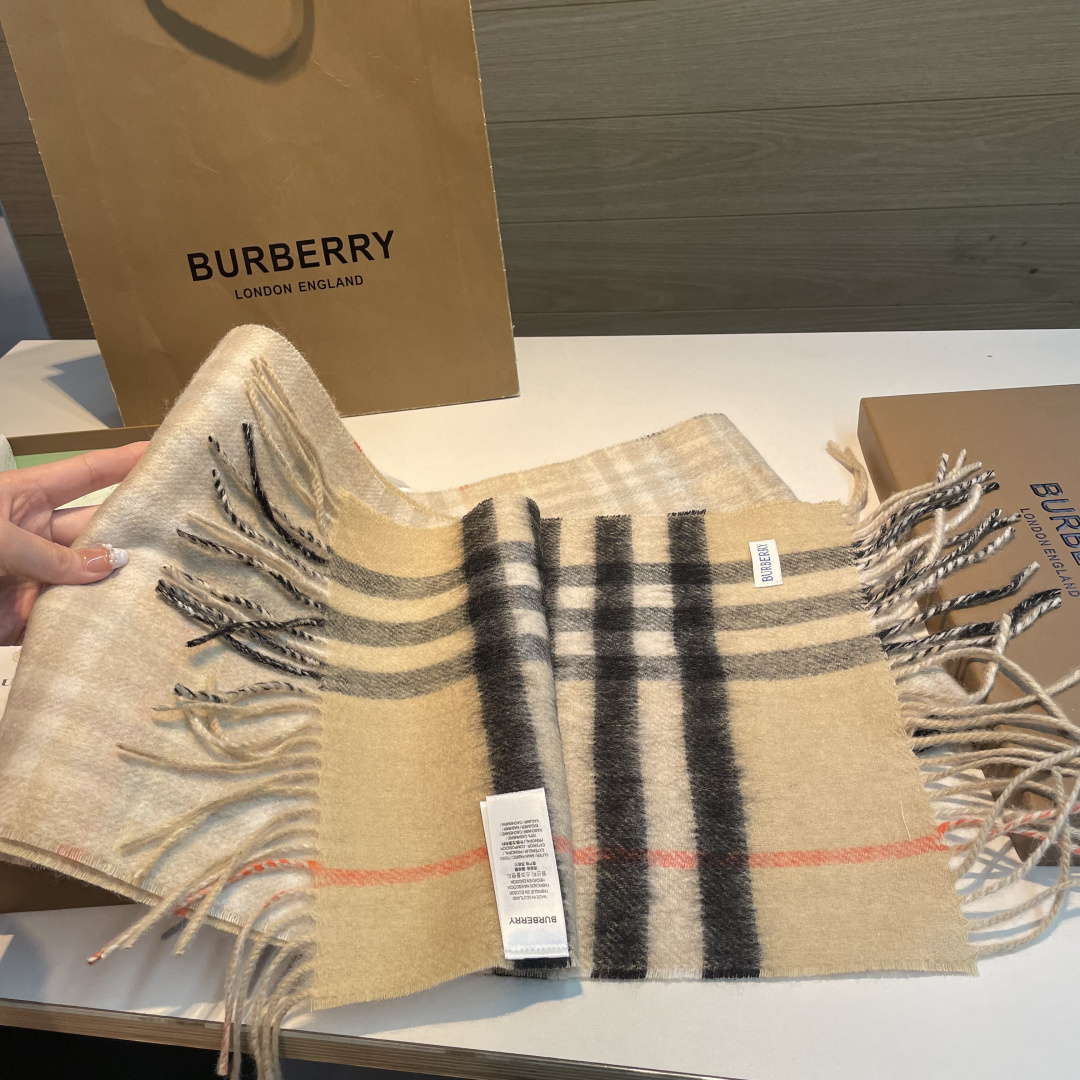 Burberry scarf