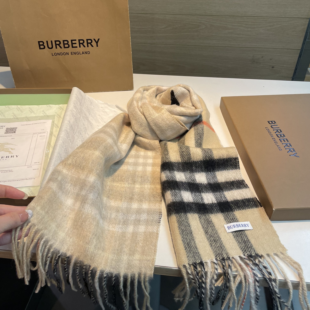 Burberry scarf