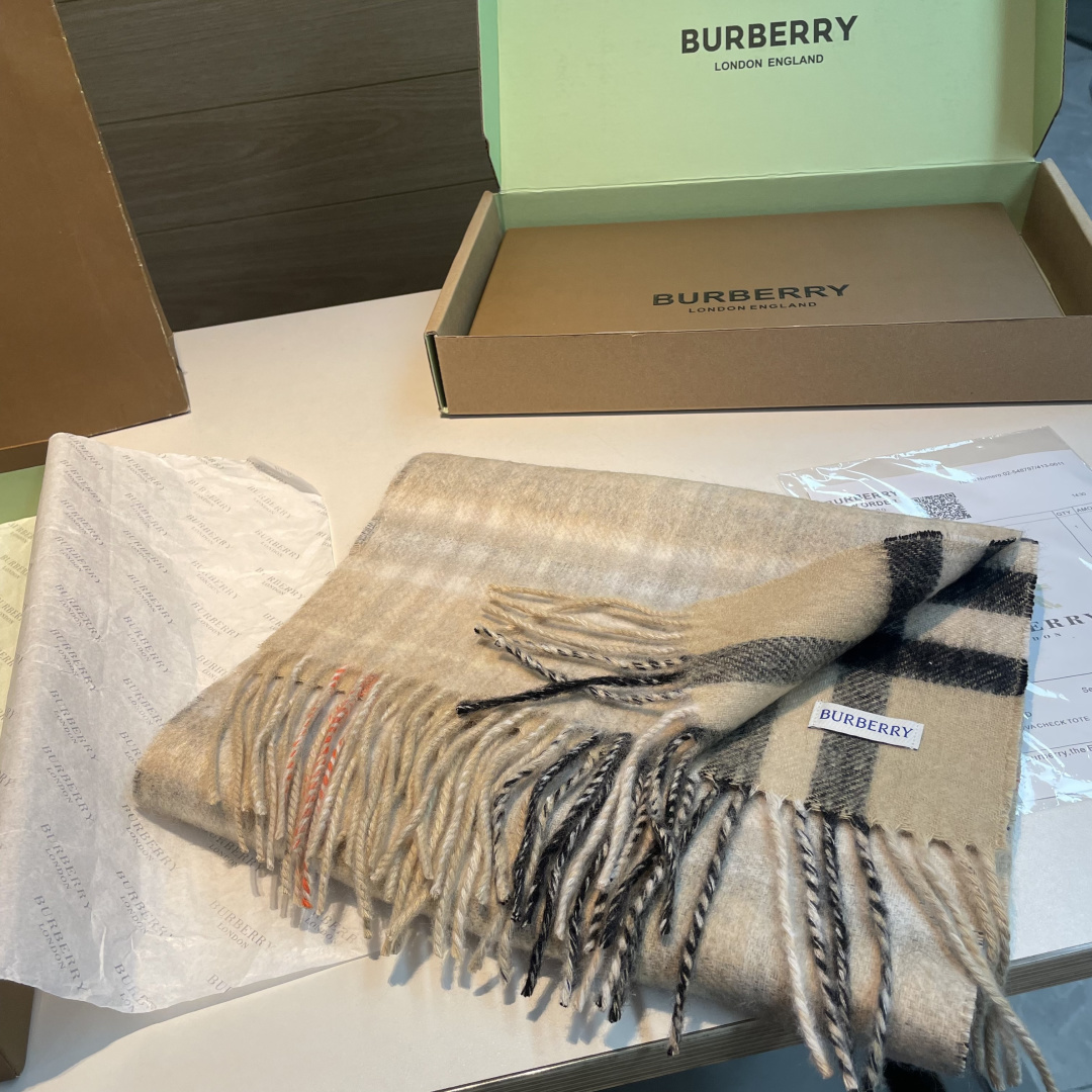 Burberry scarf
