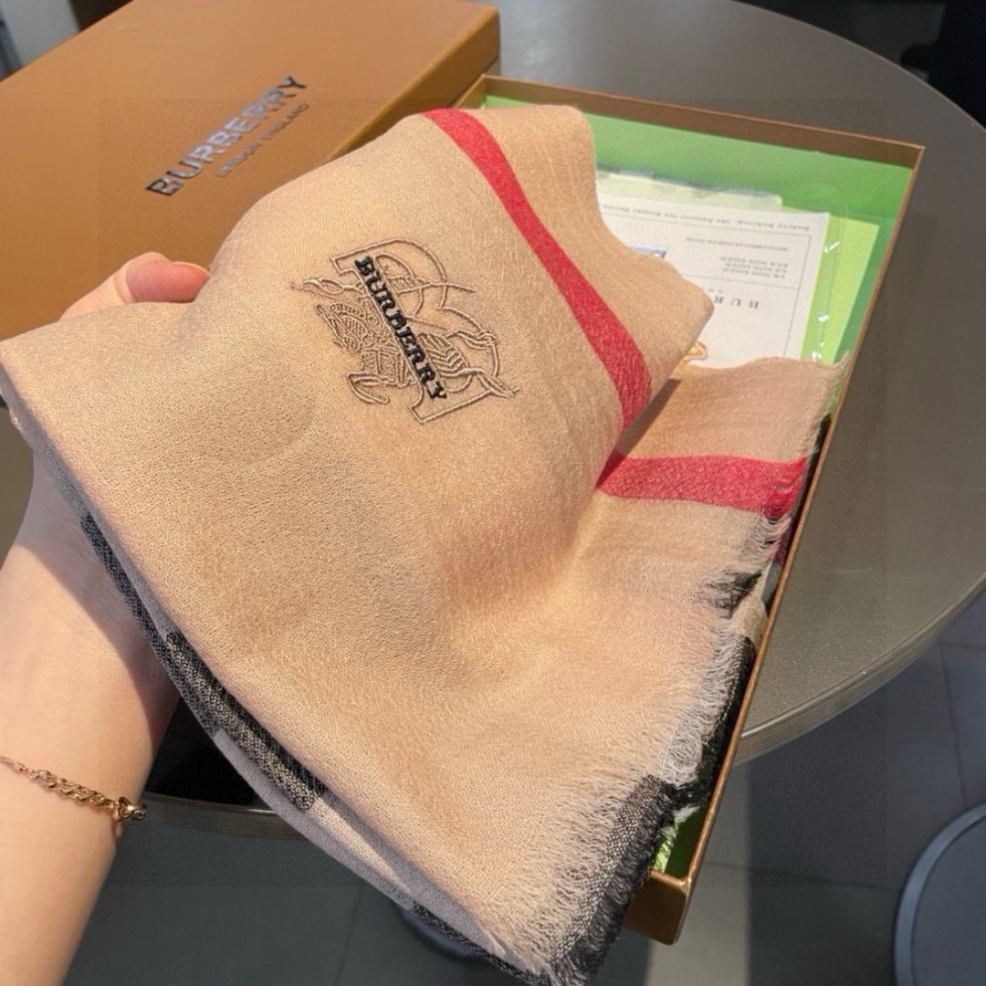 Burberry scarf