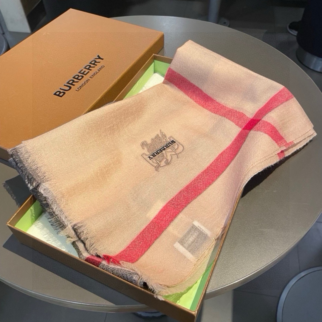 Burberry scarf