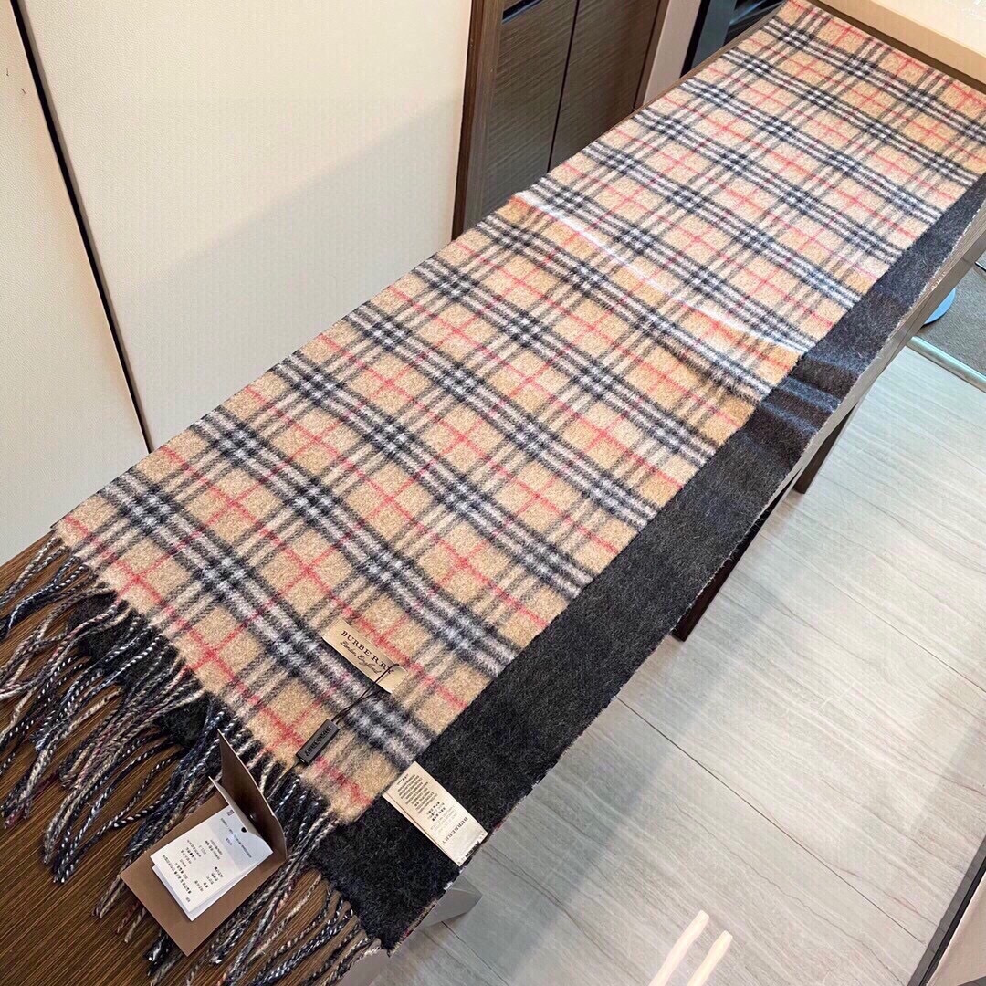Burberry scarf