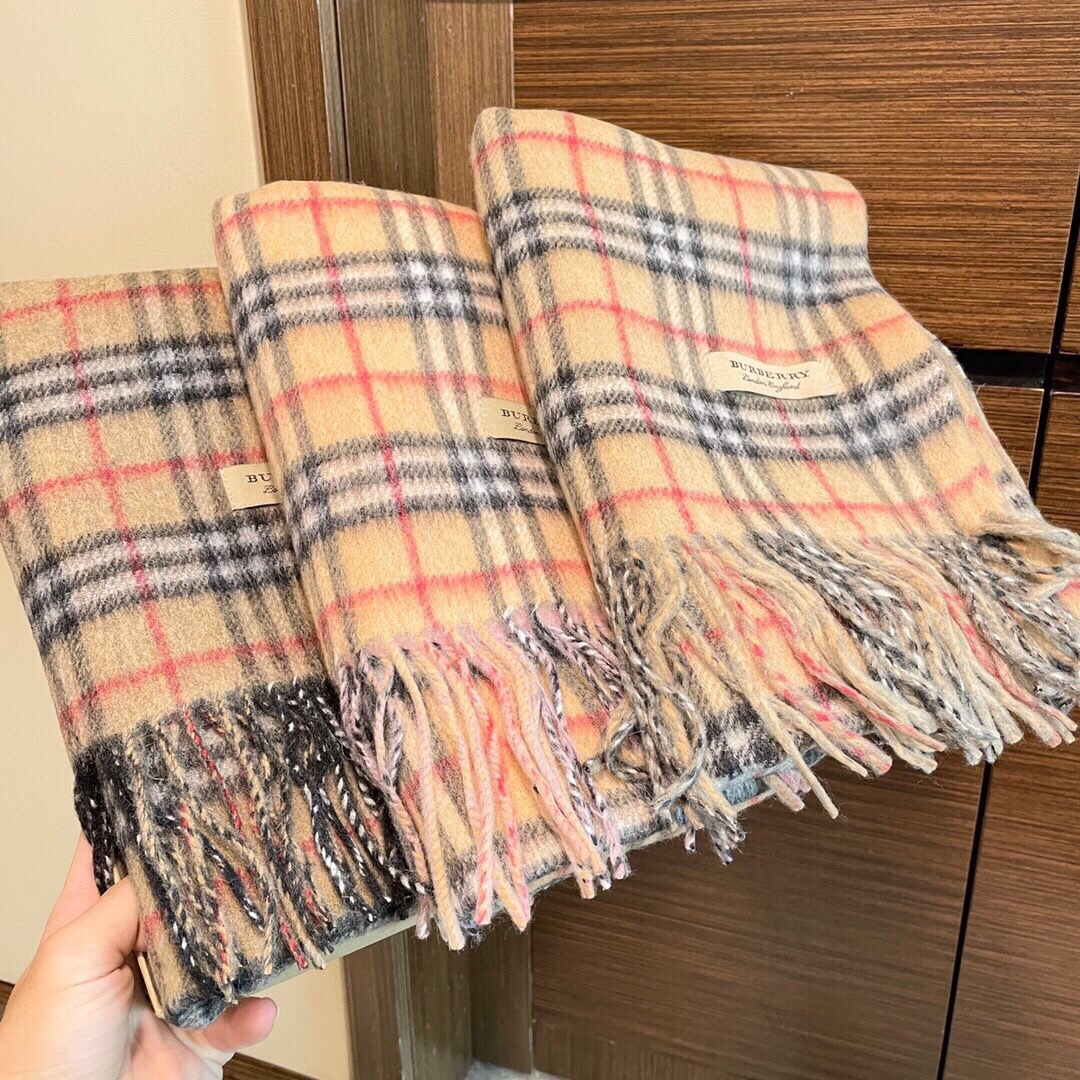 Burberry scarf