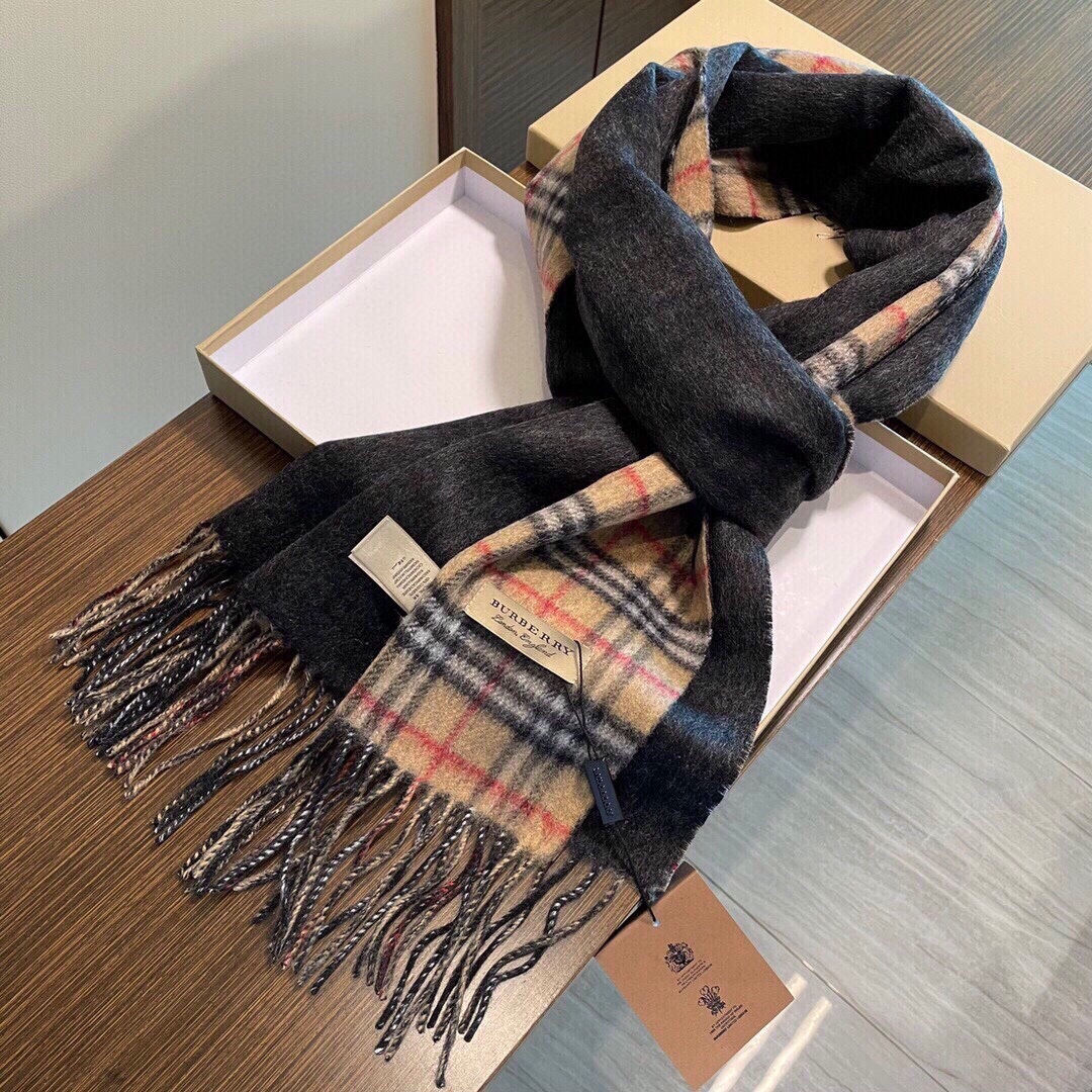 Burberry scarf