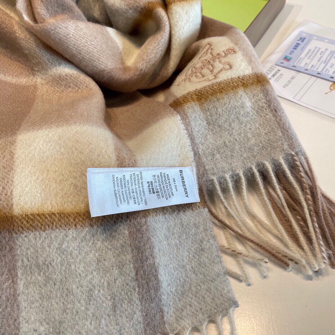 Burberry scarf