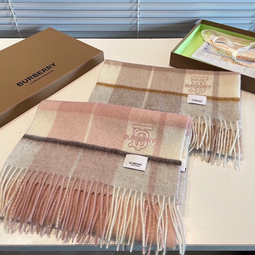 Burberry scarf