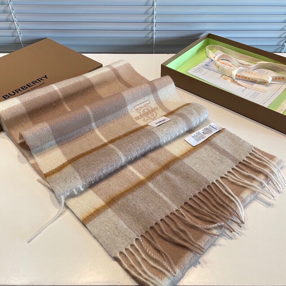 Burberry scarf