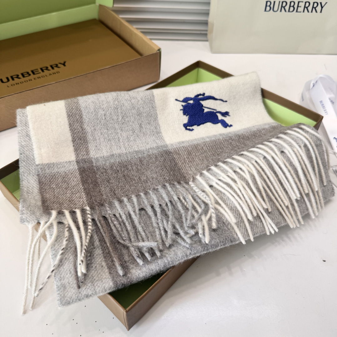 Burberry scarf