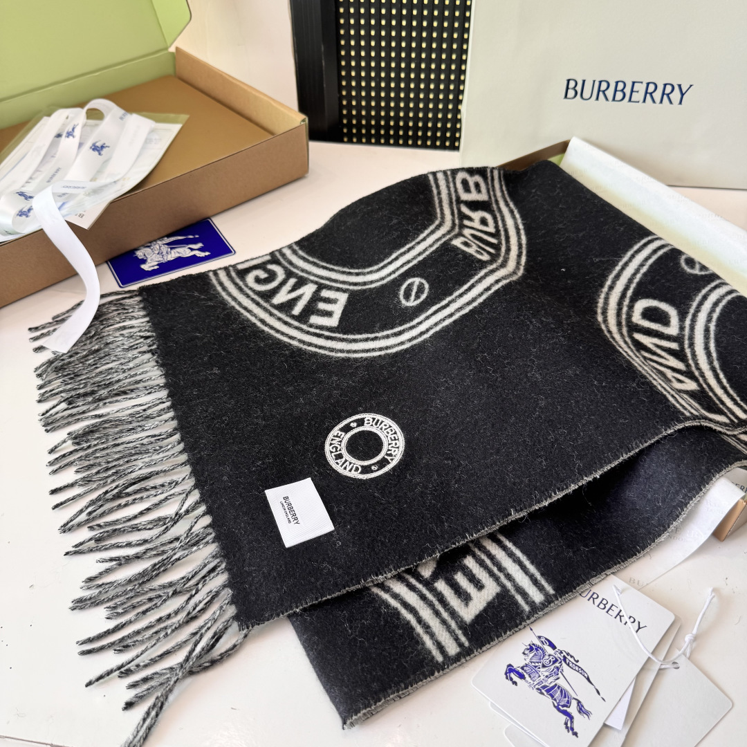 Burberry scarf
