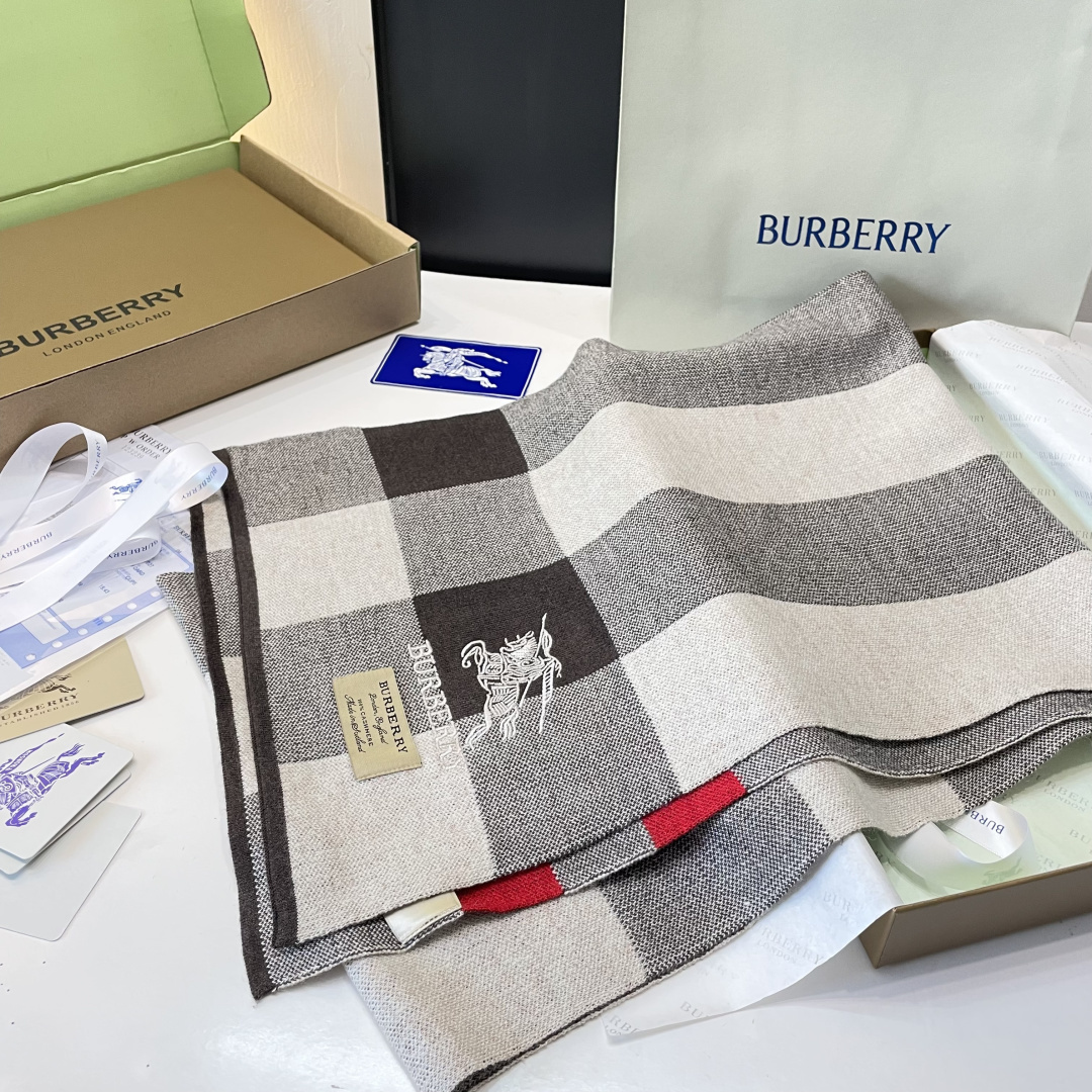Burberry scarf