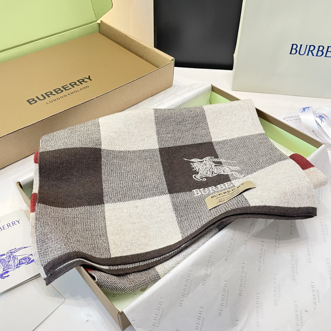 Burberry scarf