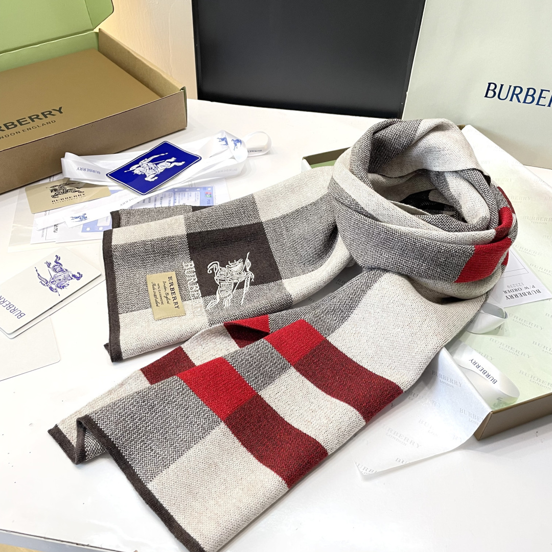 Burberry scarf