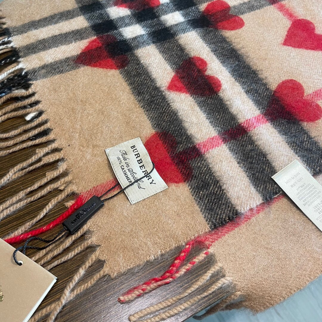 Burberry scarf