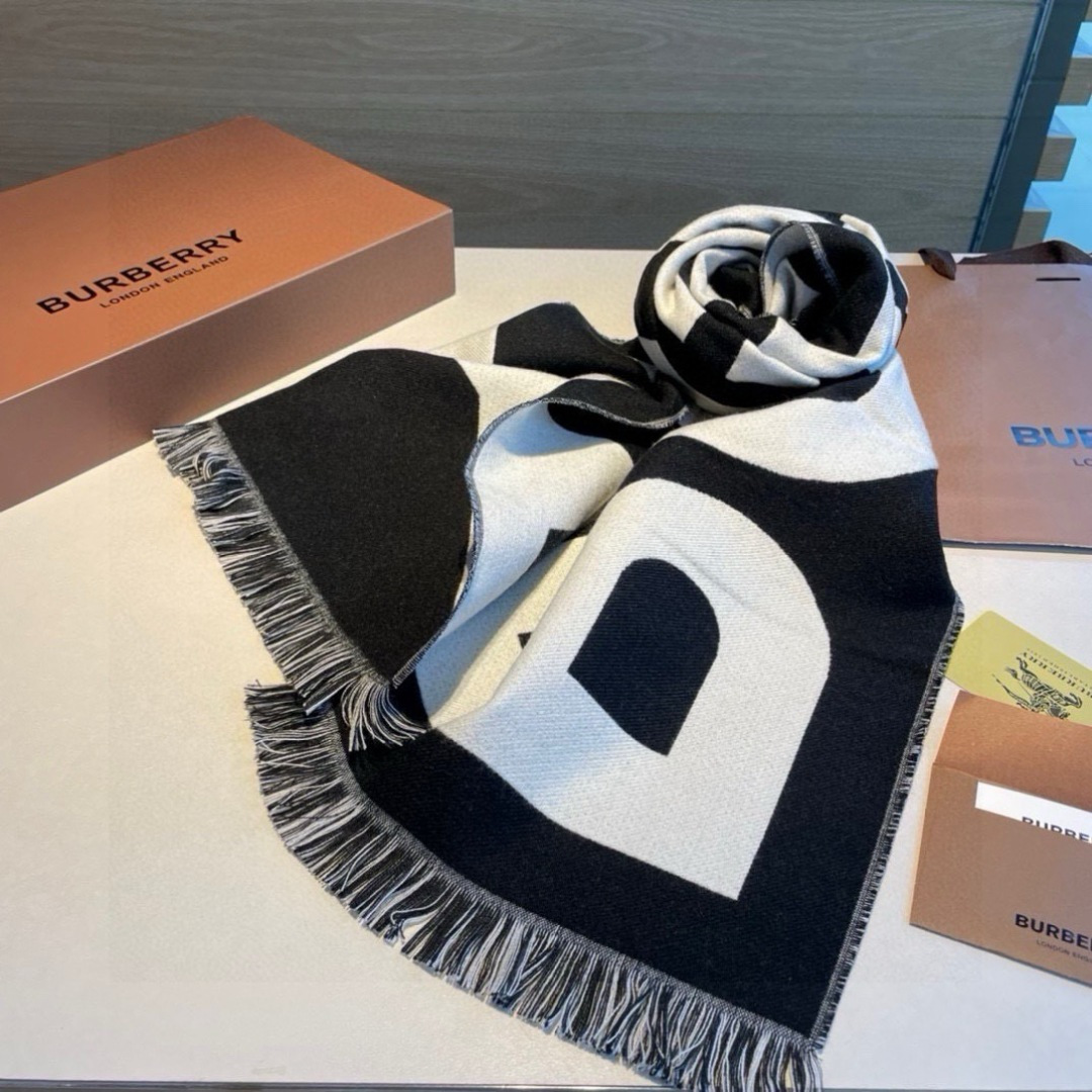 Burberry scarf
