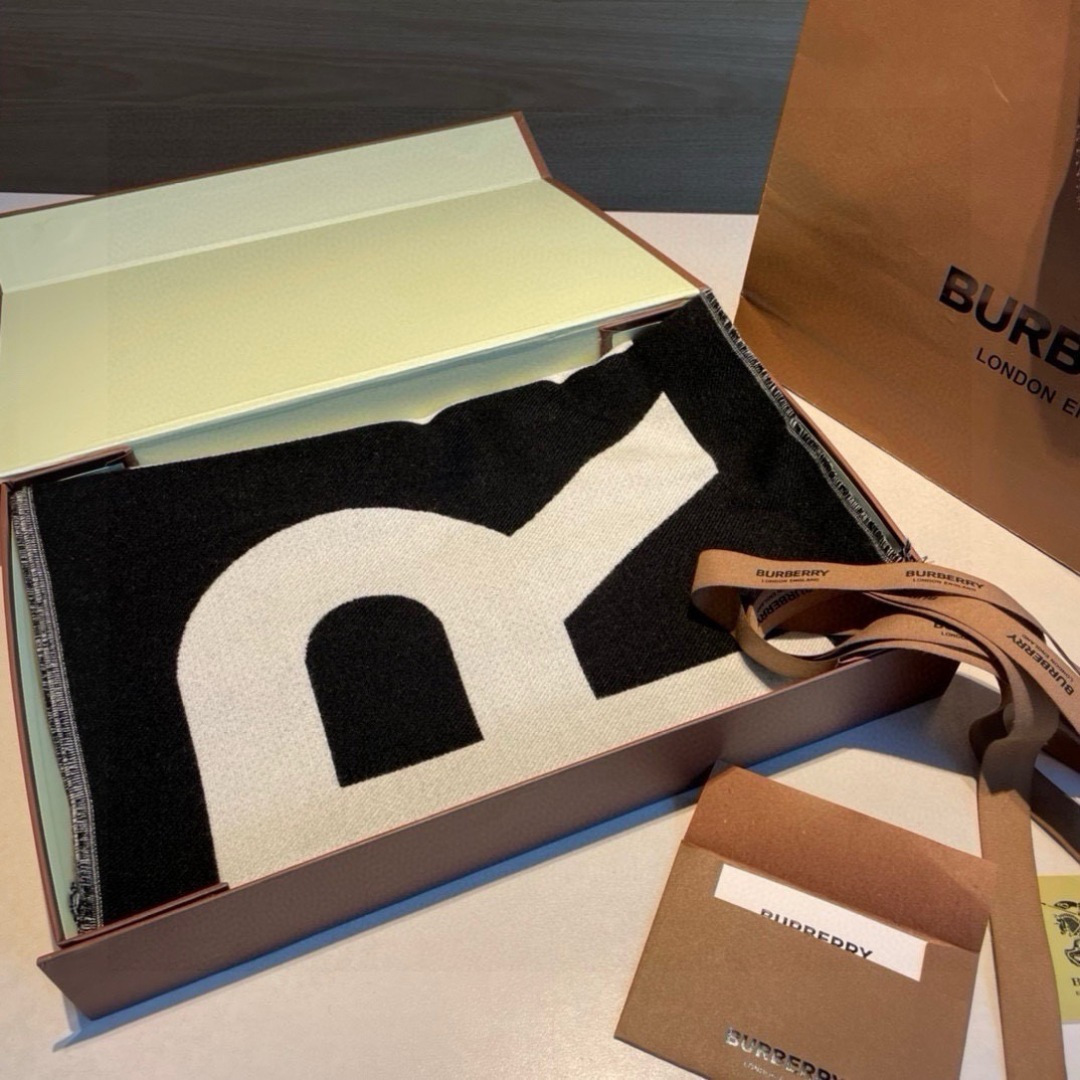 Burberry scarf