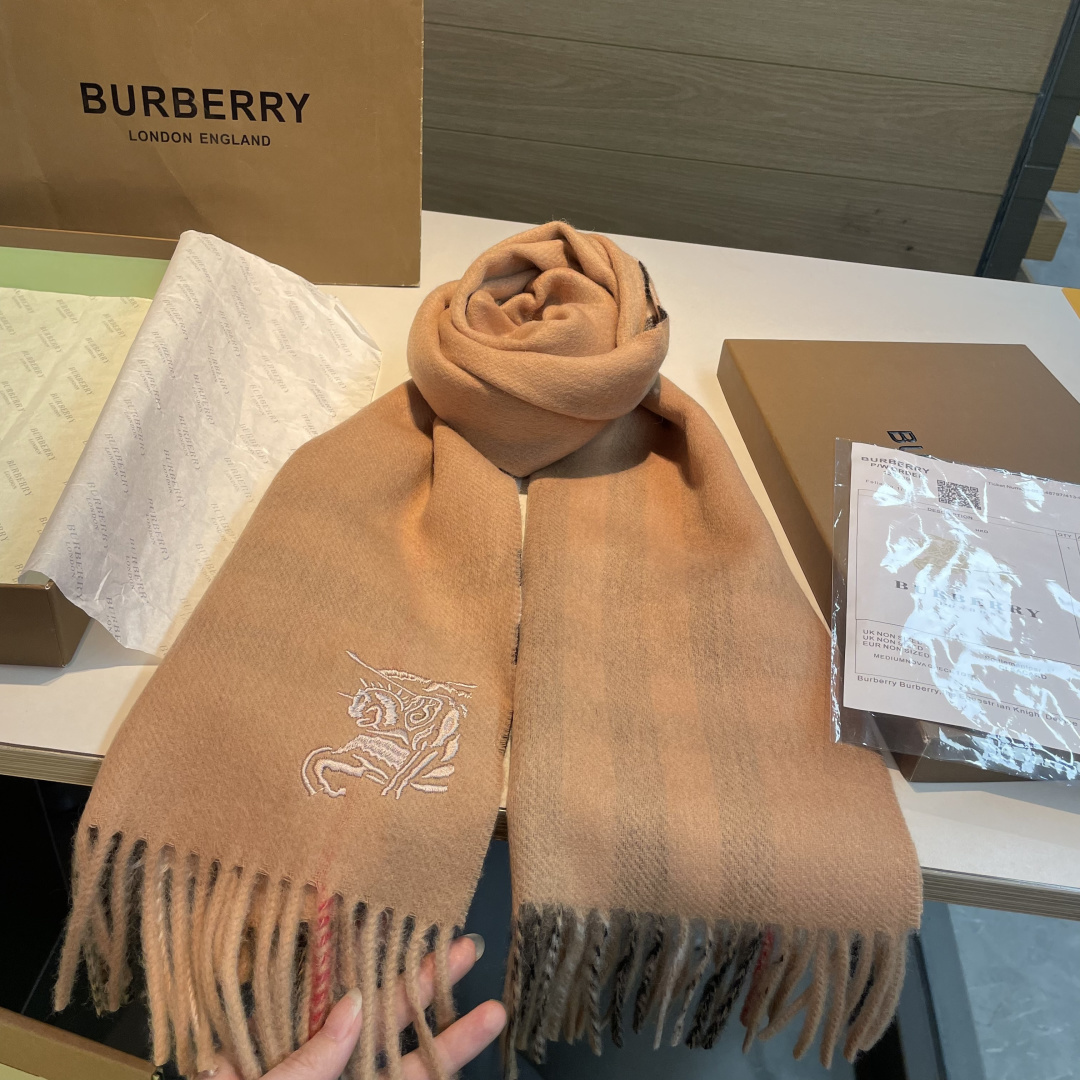 Burberry scarf