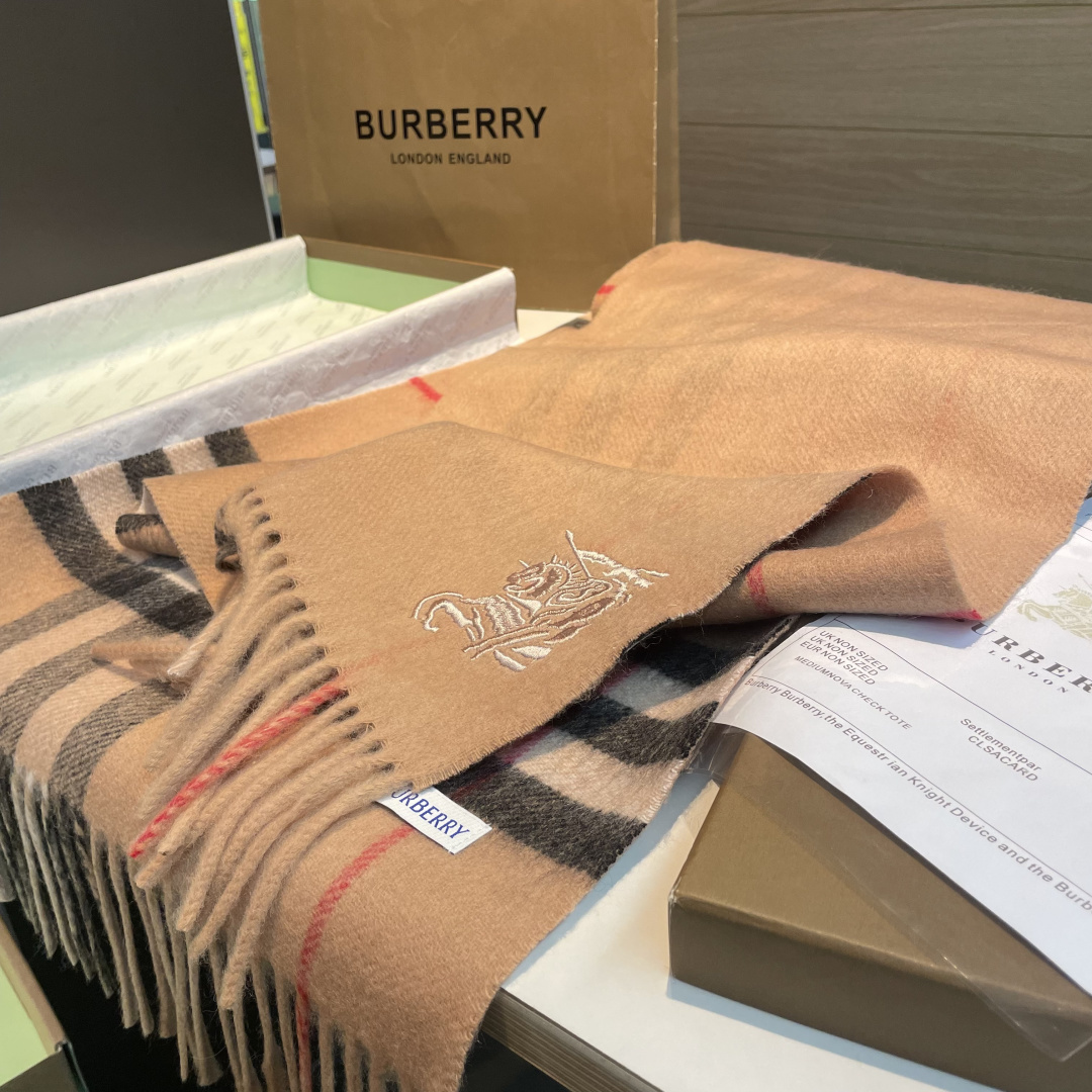 Burberry scarf