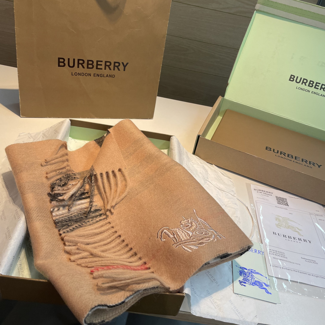 Burberry scarf