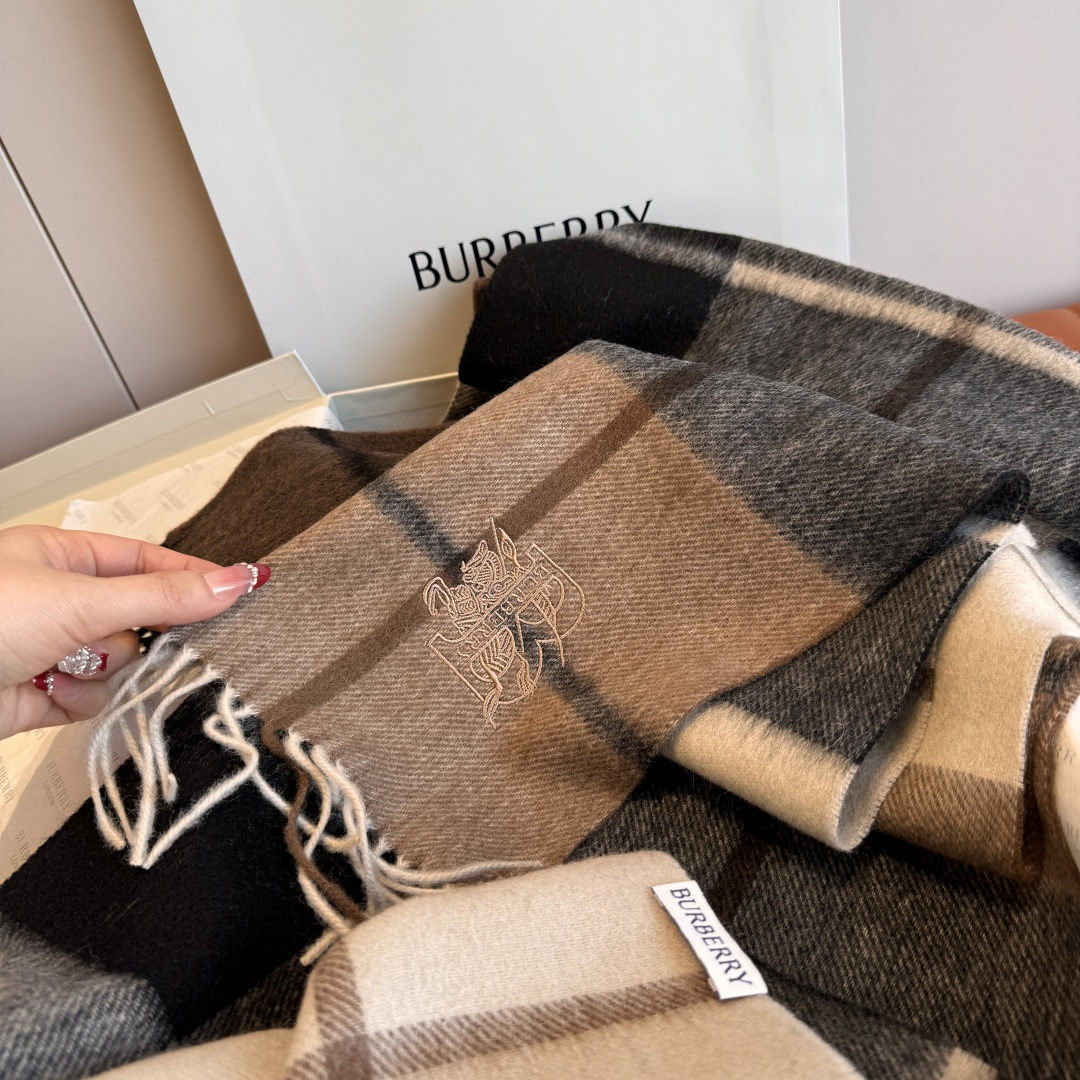 Burberry scarf