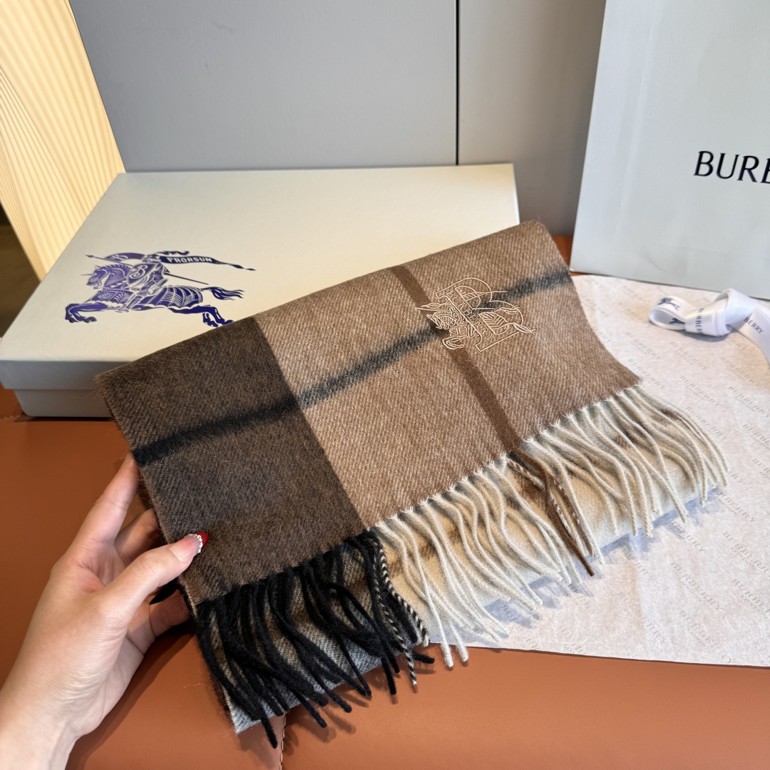 Burberry scarf