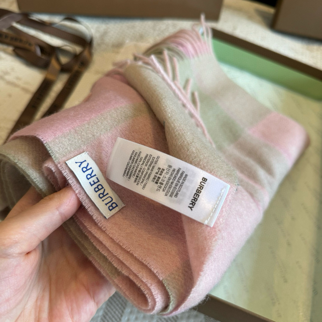 Burberry scarf