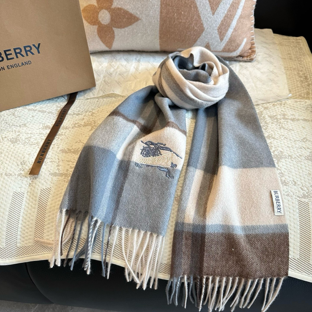 Burberry scarf