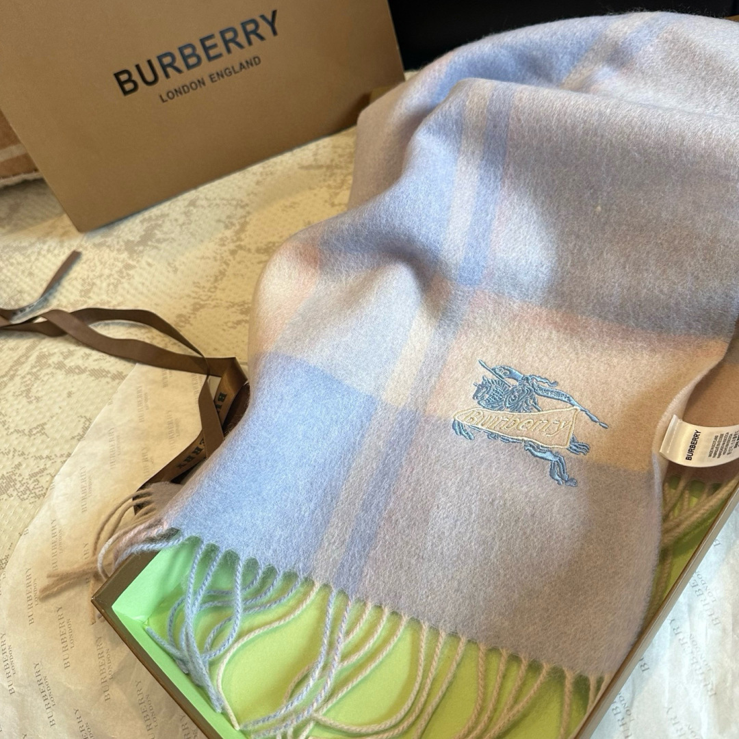 Burberry scarf