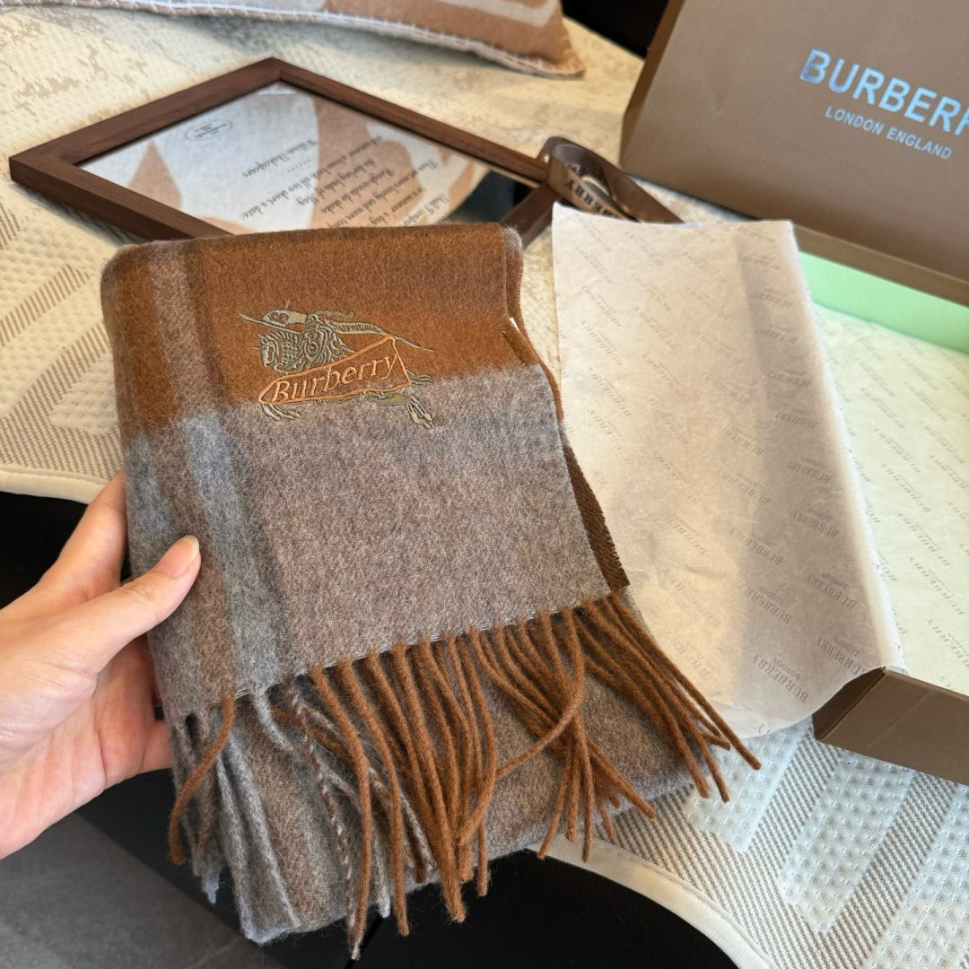 Burberry scarf