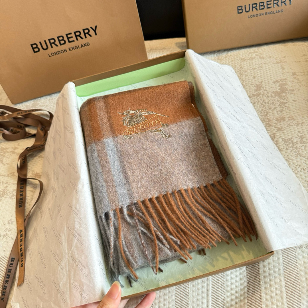 Burberry scarf