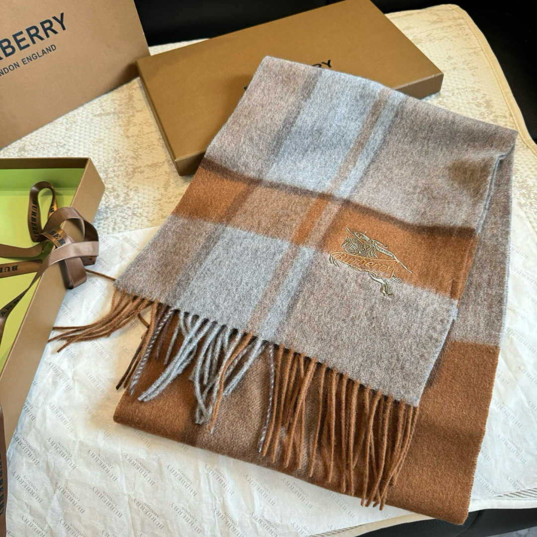 Burberry scarf