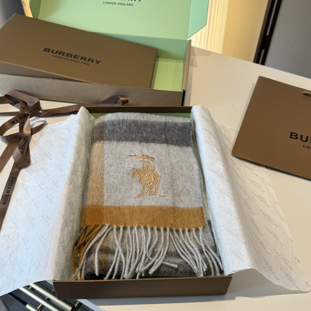Burberry scarf