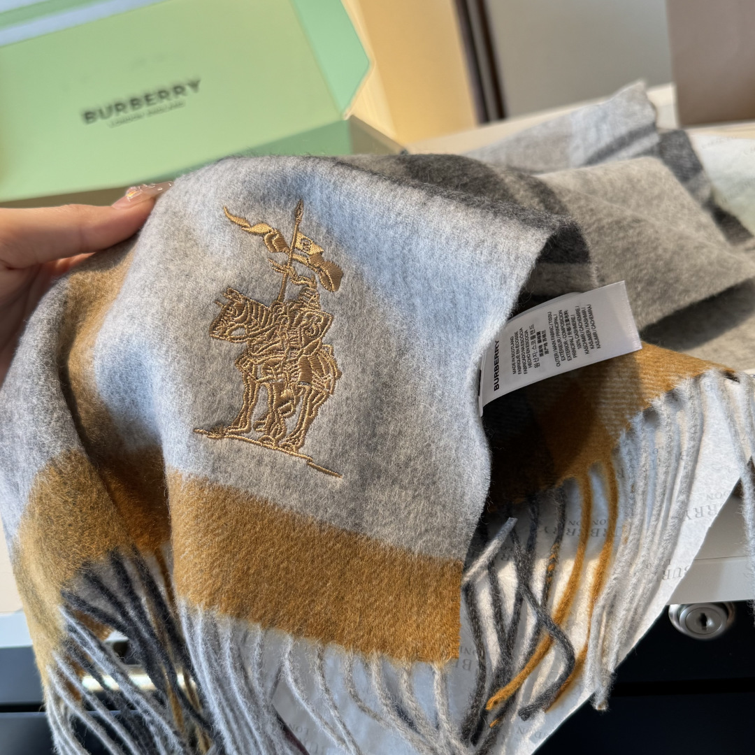 Burberry scarf