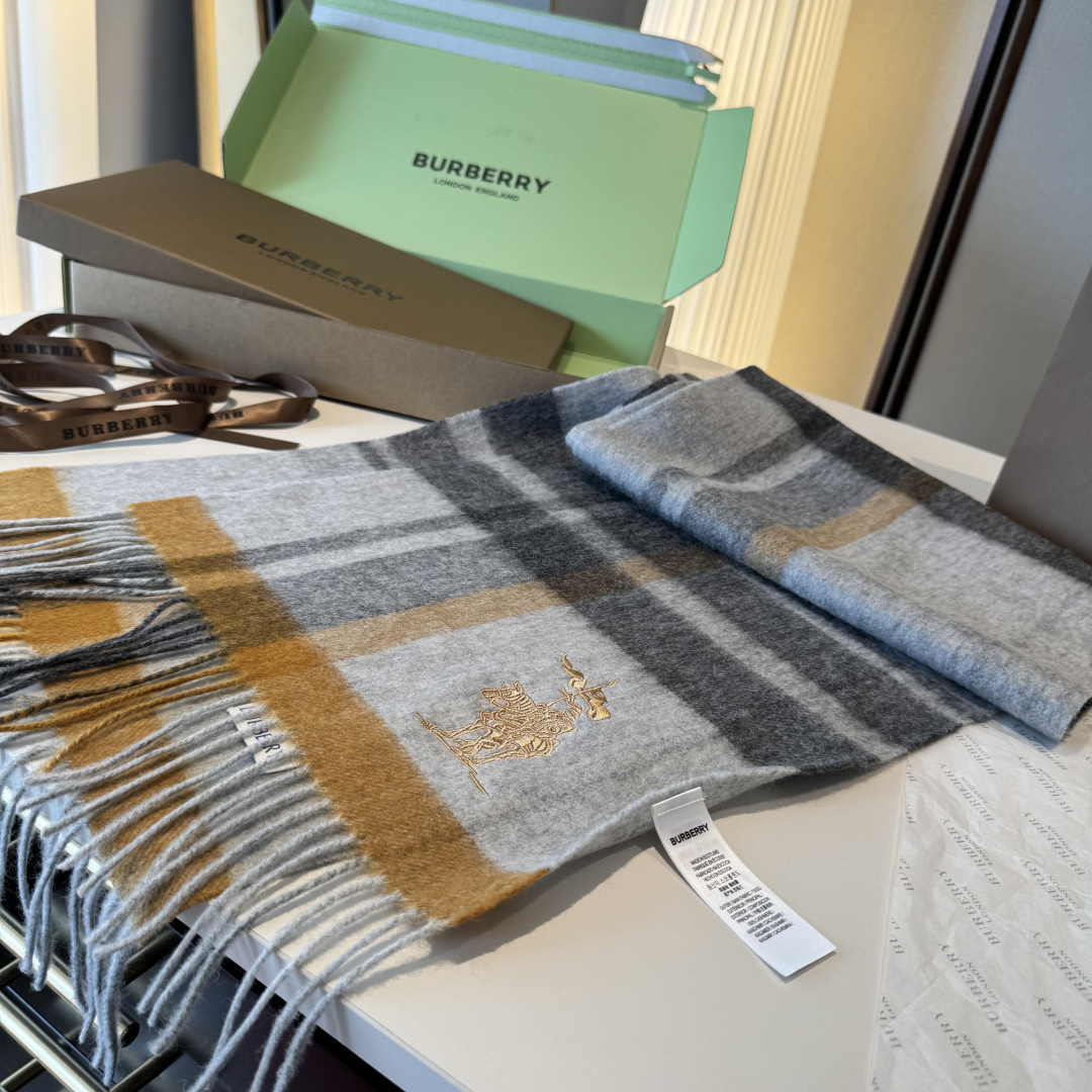 Burberry scarf
