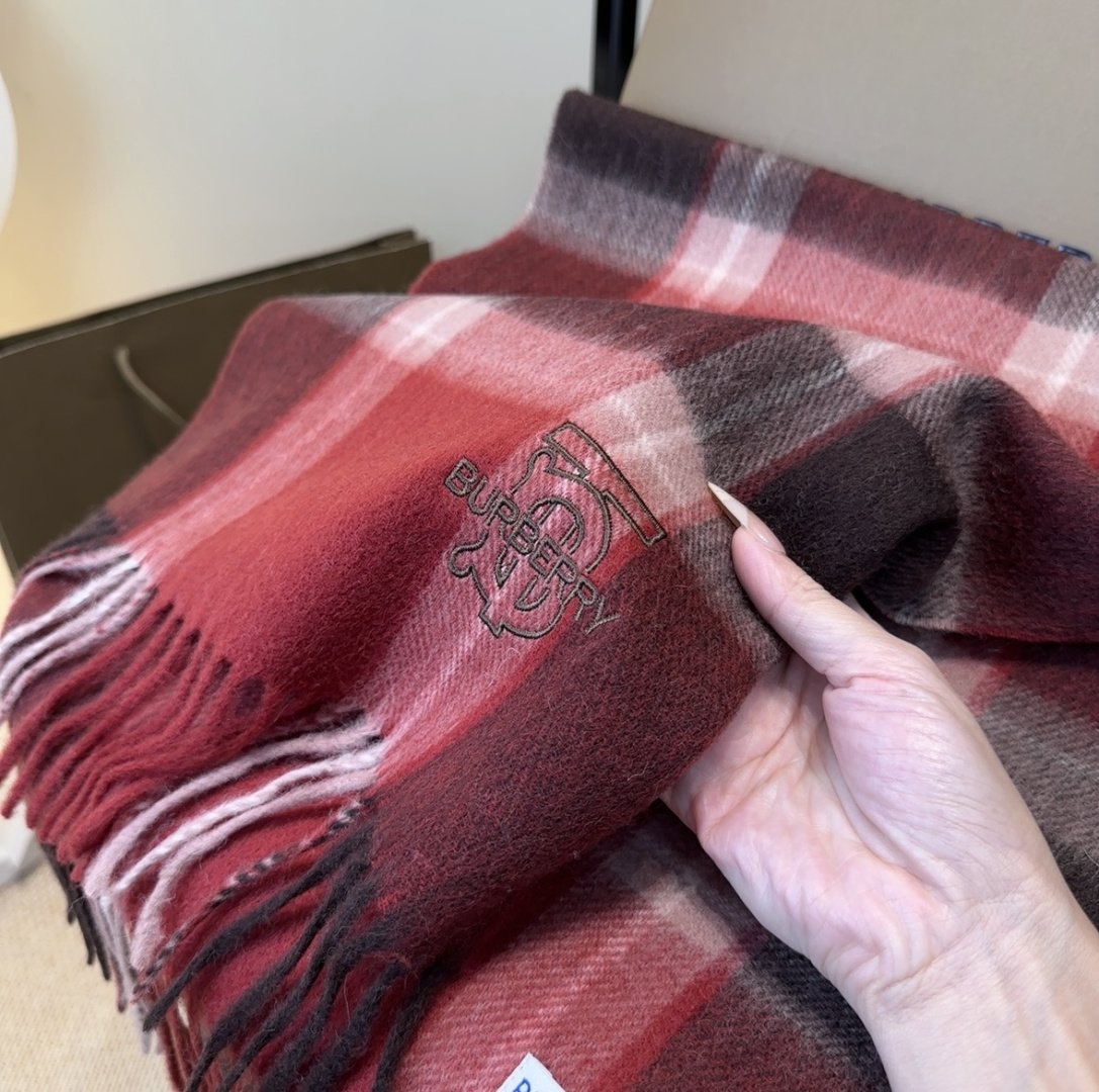 Burberry scarf
