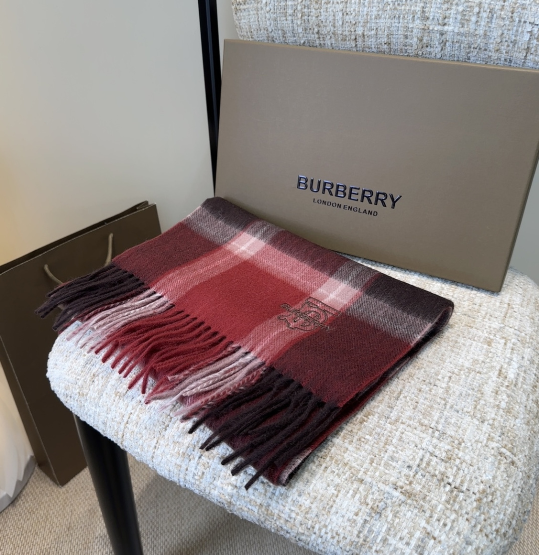 Burberry scarf
