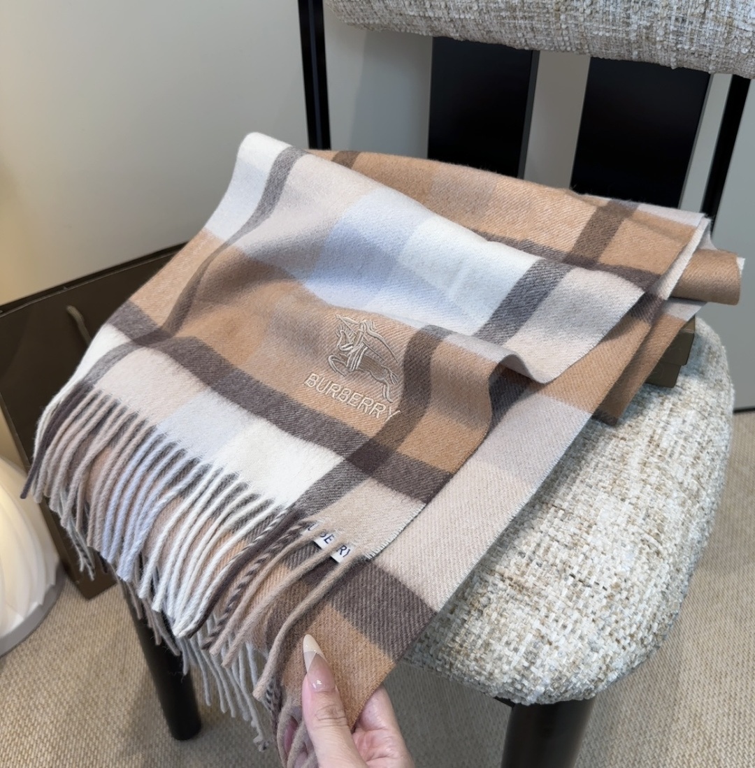 Burberry scarf