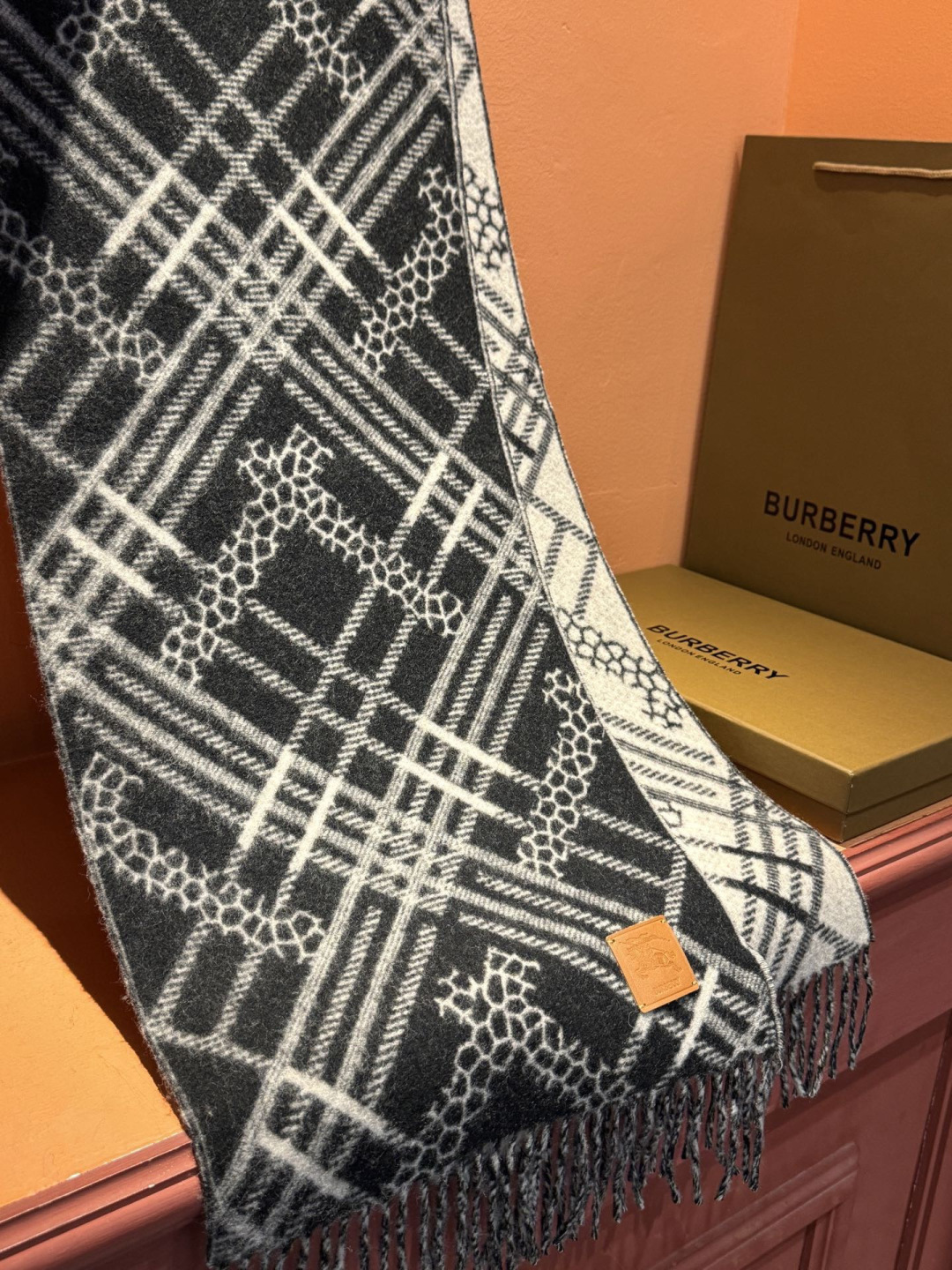 Burberry scarf