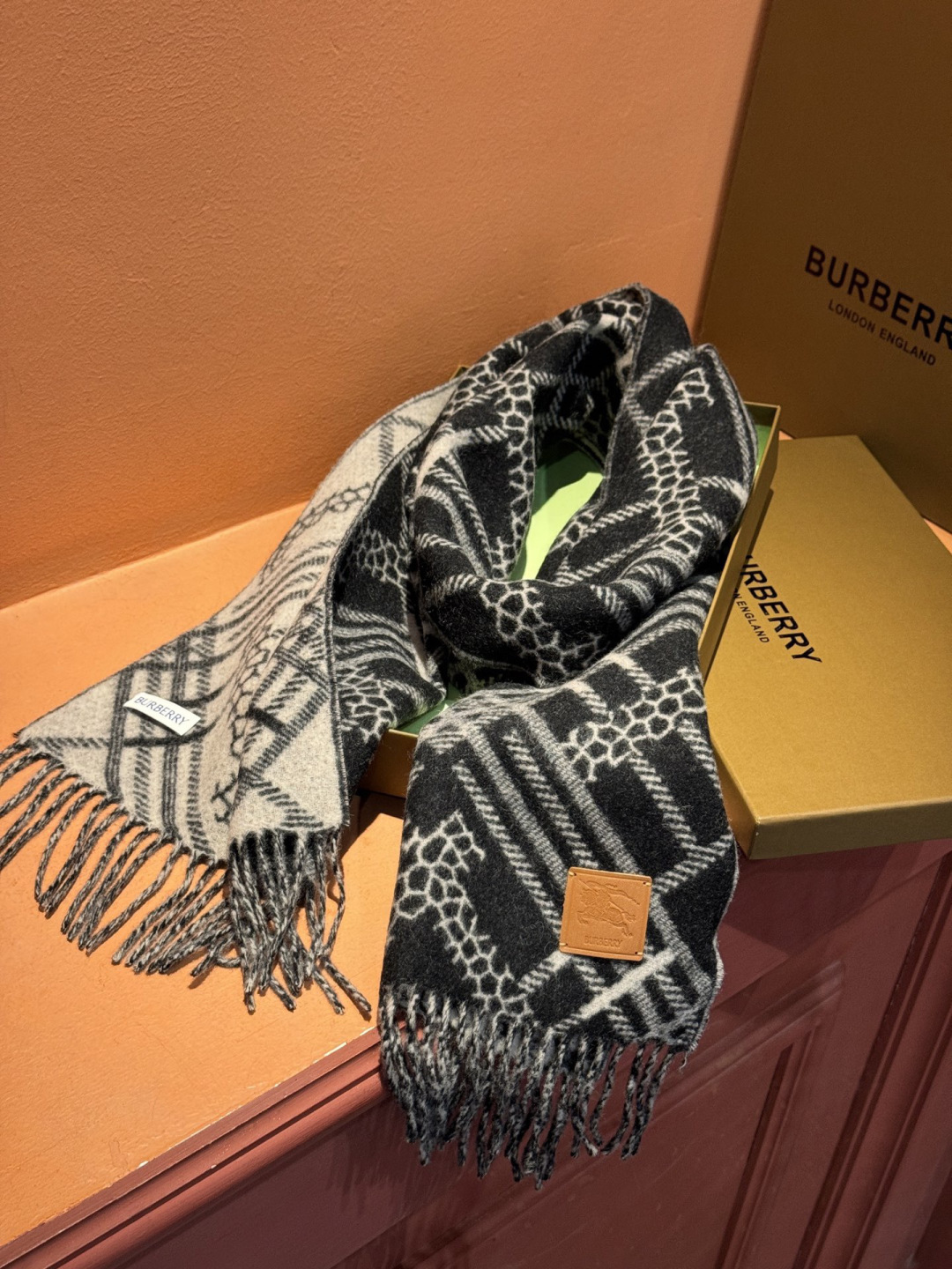 Burberry scarf