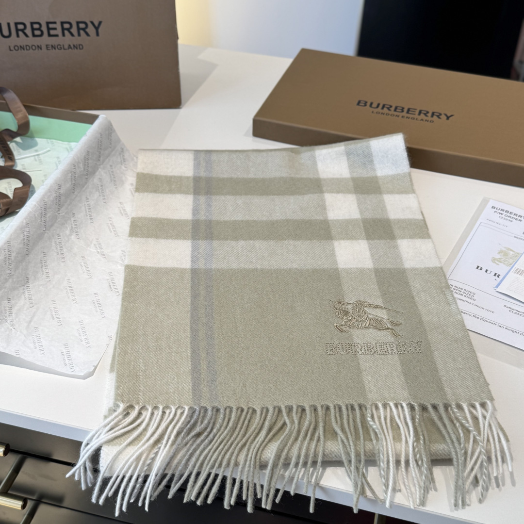 Burberry scarf